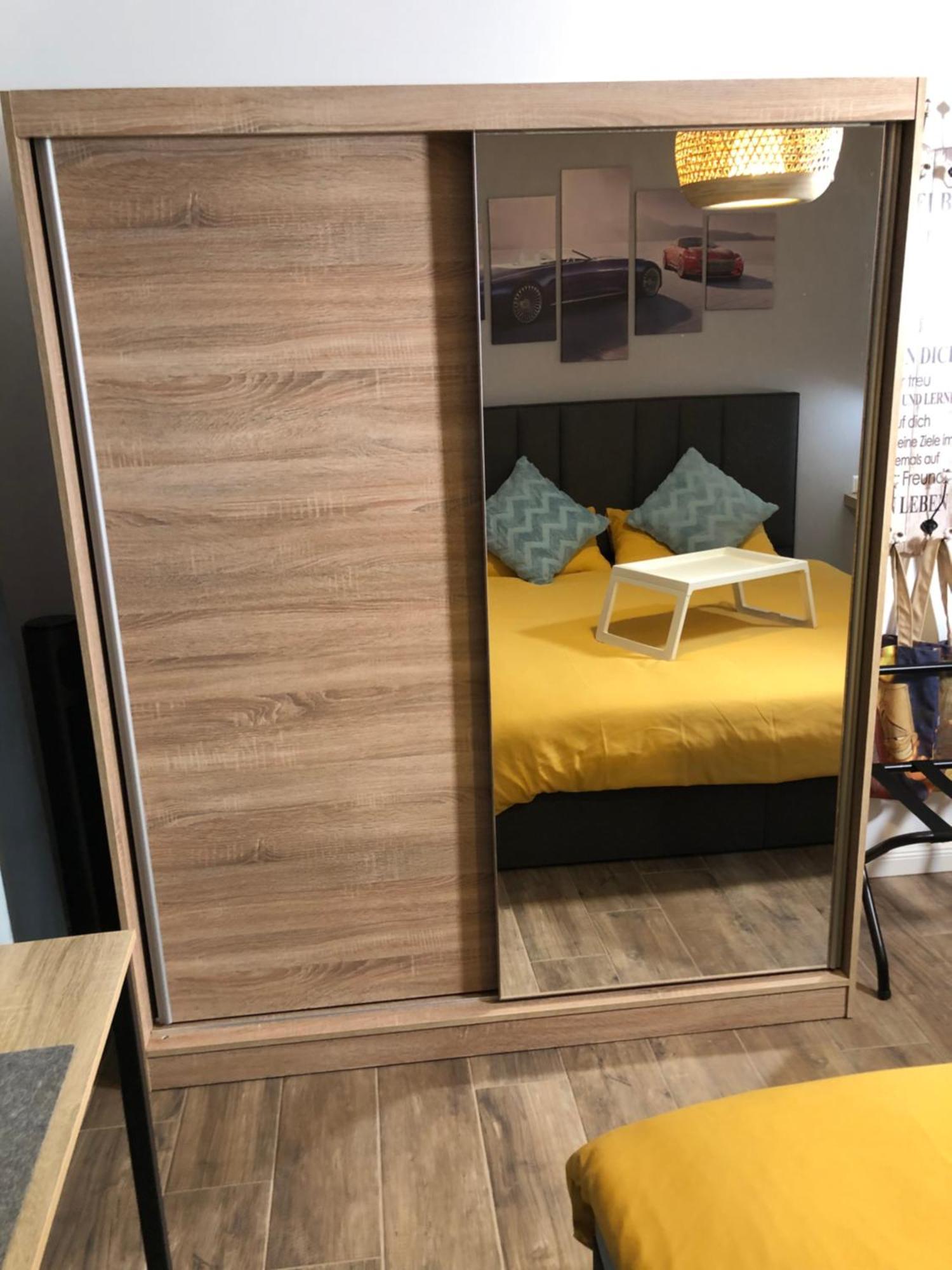 Stylisches Maybach Appartement Mit Terrasse Fuer 5 Personen, 5 Betten, Grosse Kochinsel, Homeoffice Mit 250Mbit Wlan Aidlingen Eksteriør billede