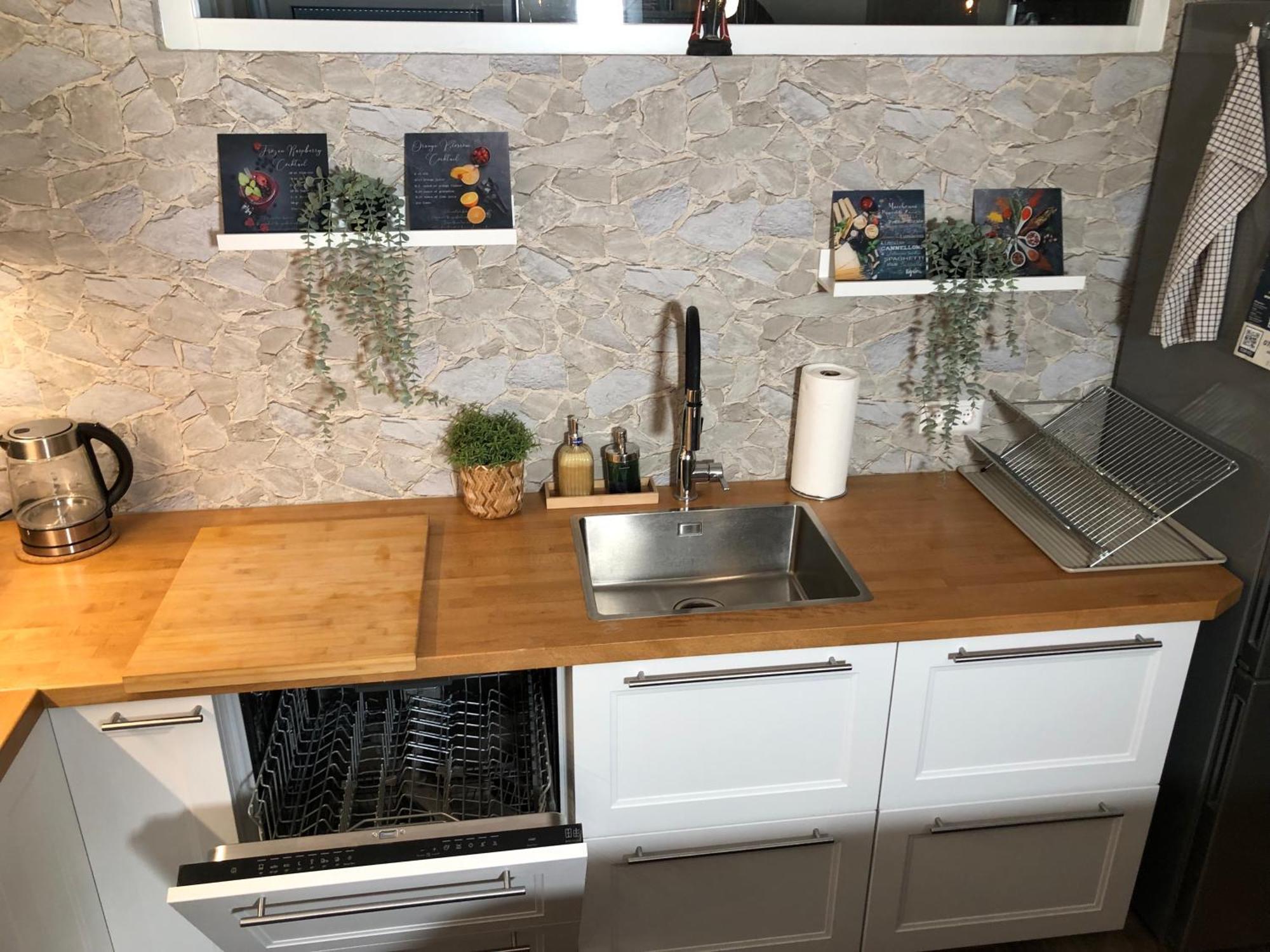 Stylisches Maybach Appartement Mit Terrasse Fuer 5 Personen, 5 Betten, Grosse Kochinsel, Homeoffice Mit 250Mbit Wlan Aidlingen Eksteriør billede