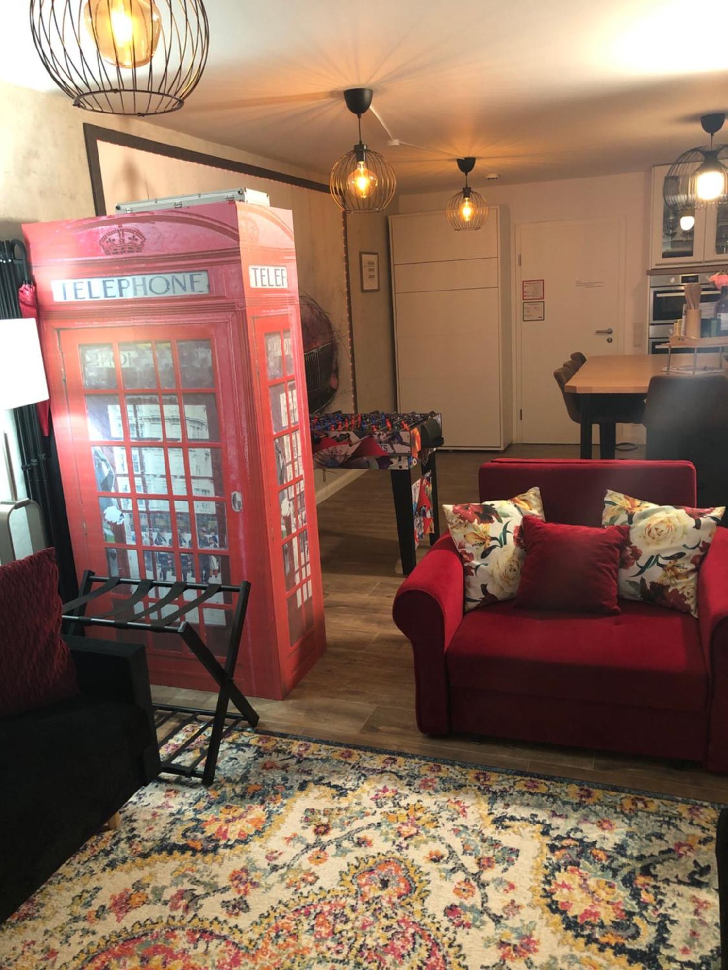 Stylisches Maybach Appartement Mit Terrasse Fuer 5 Personen, 5 Betten, Grosse Kochinsel, Homeoffice Mit 250Mbit Wlan Aidlingen Eksteriør billede